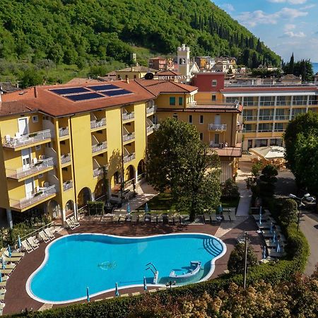 Hotel Bisesti ***S Garda  Esterno foto