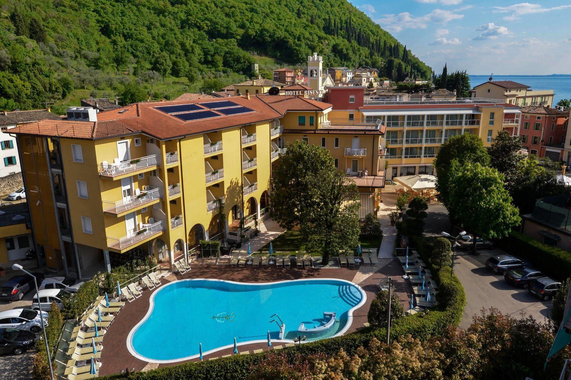 Hotel Bisesti ***S Garda  Esterno foto